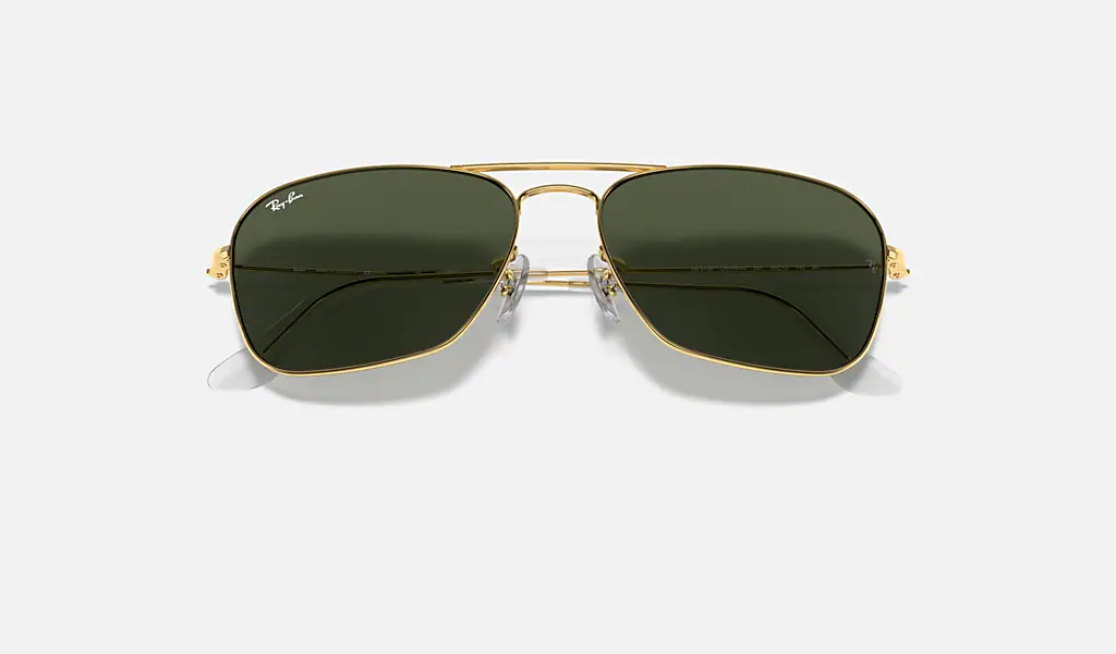 Ray-Ban Interchangeable Lenses on Aviators and Caravans - Sunglasses and  Style Blog 