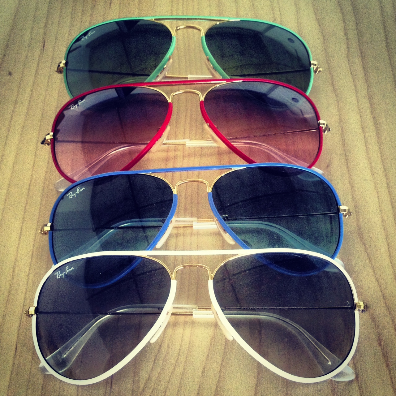 Ray-Ban FULL COLOR Aviators in Style 