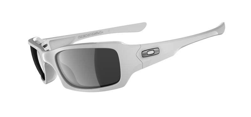 oakleys for small faces