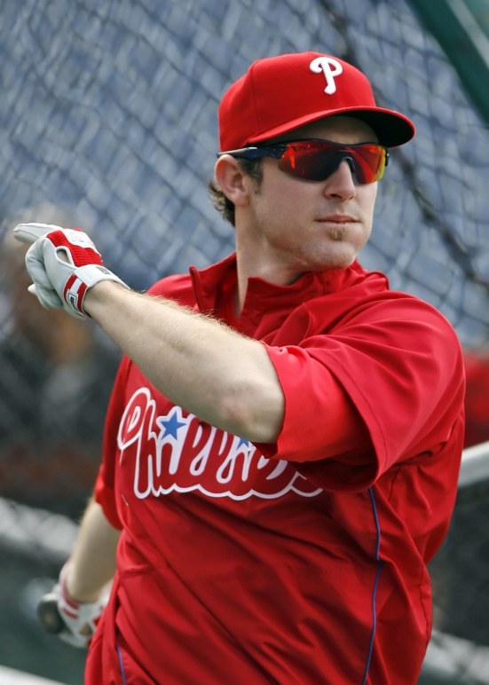 baseball players wearing oakleys