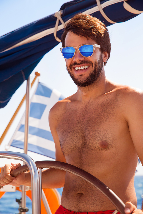 What Are The Best Type of Sunglasses For Boating? - Sunglasses and Style  Blog - ShadesDaddy.com