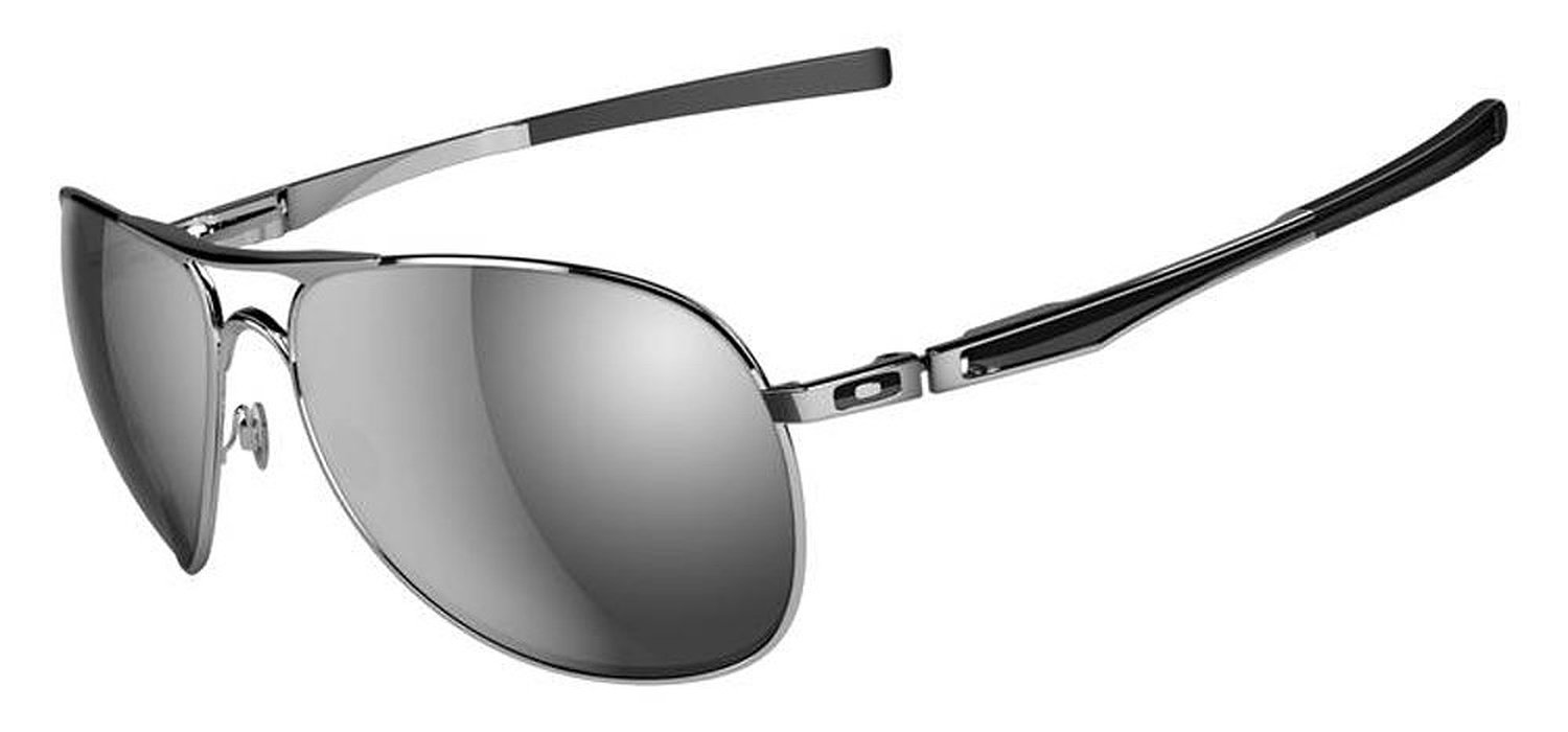 oakley vs ray ban