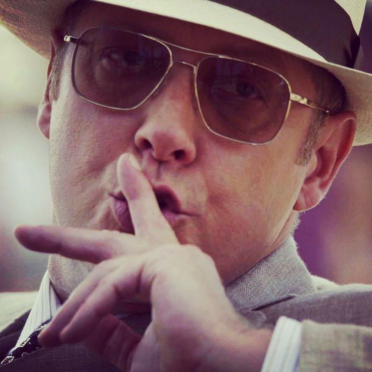 What Sunglasses Does Raymond Reddington 