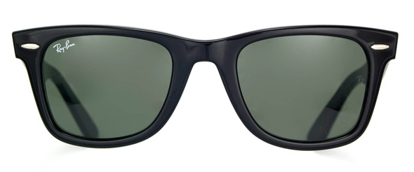 RAY BAN BLACK WAYFARER